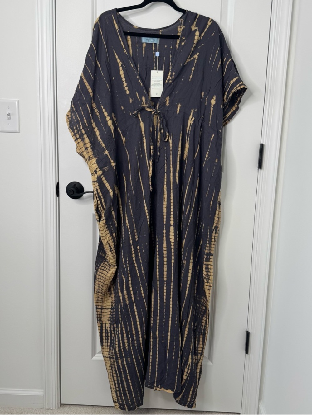 Coco de Chom Black and Tan Tie-dye maxi kaftan one size NWT